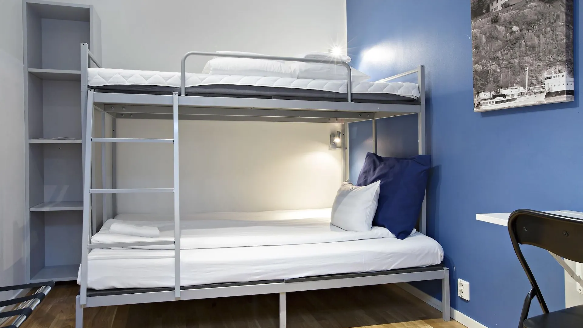 Connect Hotel Stockholm 3*,