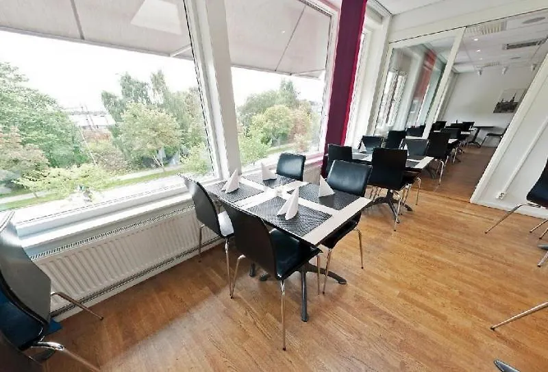 Connect Hotel Stockholm 3*,  Sverige